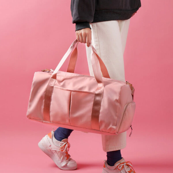 Adventure Ready: Waterproof Fitness Duffel – Perfect Swim & Gym Weekender for On-the-Go Lifestyles! - Image 3