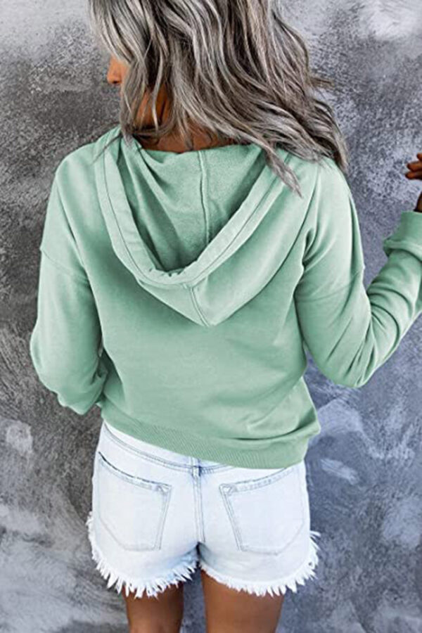 Ultimate Cozy: Long-Sleeved Hooded Sweatshirt with Pockets – Elevate Your Spring & Autumn Style! - Image 6
