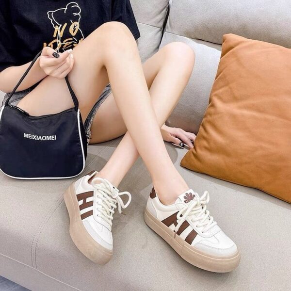 Women's Autumn Thick Bottom Retro Fashion Sports Casual Shoes - Image 9