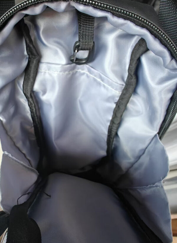 Hydrate & Haul: Large Capacity Magnetic Fitness Kettle Bag – Portable and Versatile for Every Adventure! - Image 6